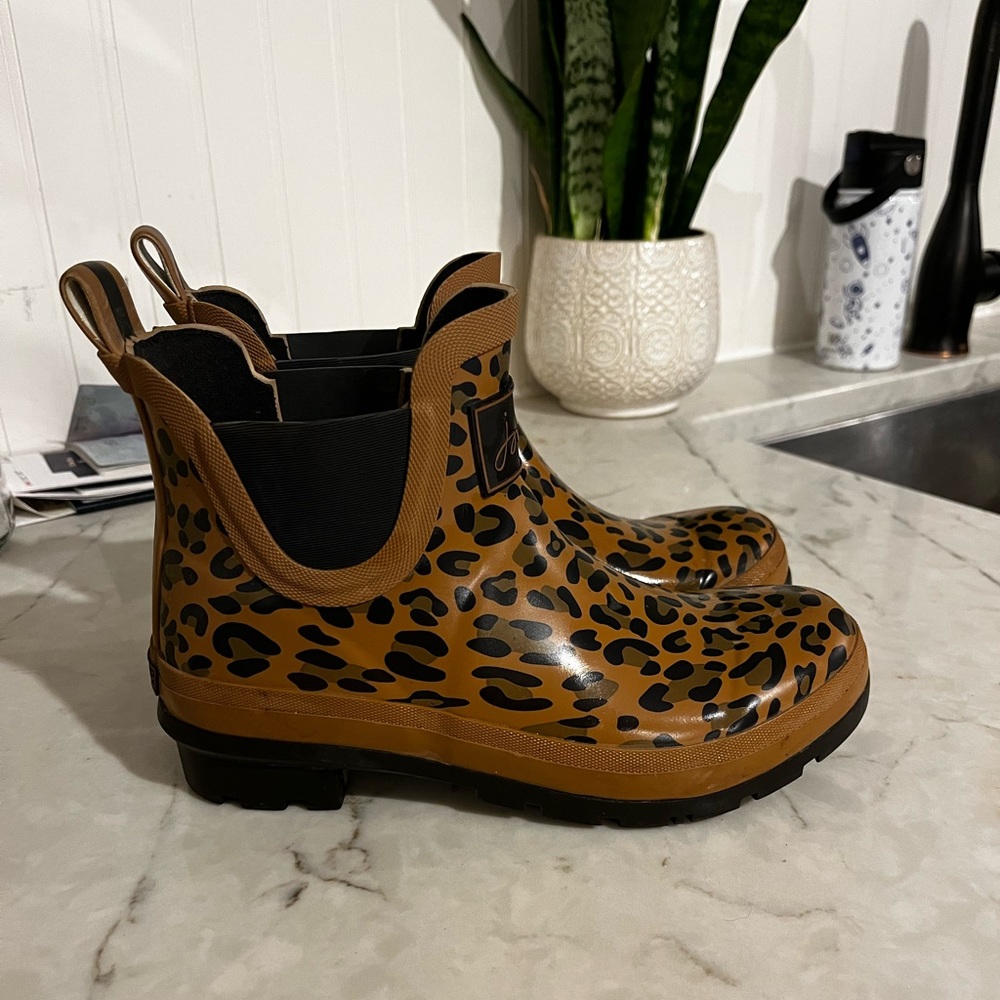 Joules women’s Chelsea rain boot